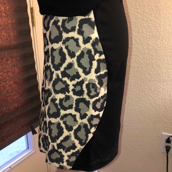 Diane Von Furstenberg Skirt - Picture 4 of 8